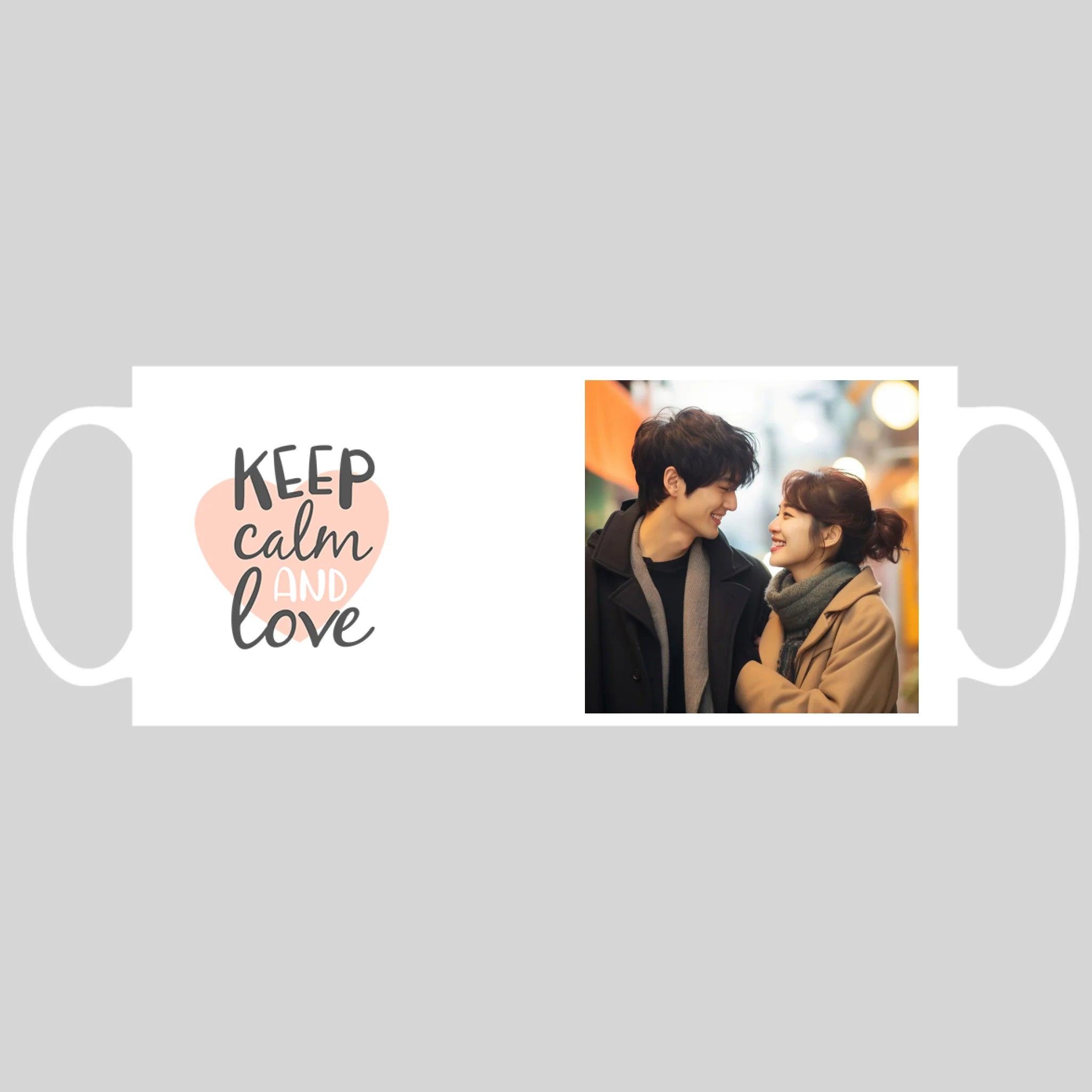 แก้วกาแฟ มีลายสกรีน วางบนพื้นขาว