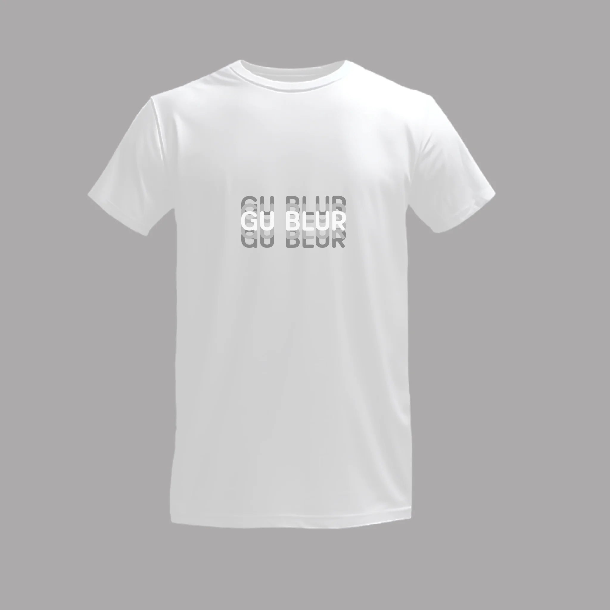 เสื้อยืดพิมพ์ลาย บนพื้นสีขาว