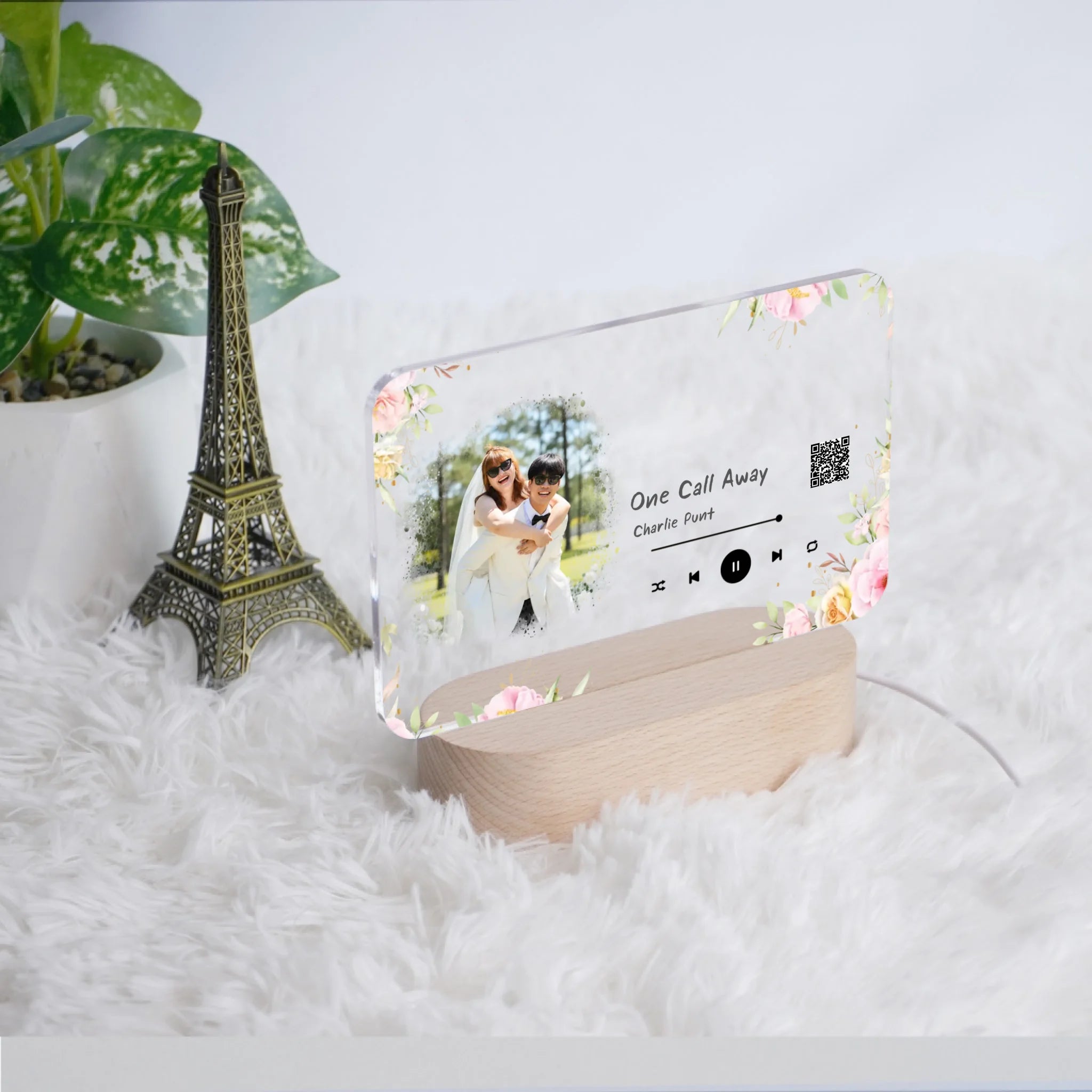 โคมไฟอะคริลิก พิมพ์ UV คุณภาพสูง พร้อมฐานตั้งและไฟ LED