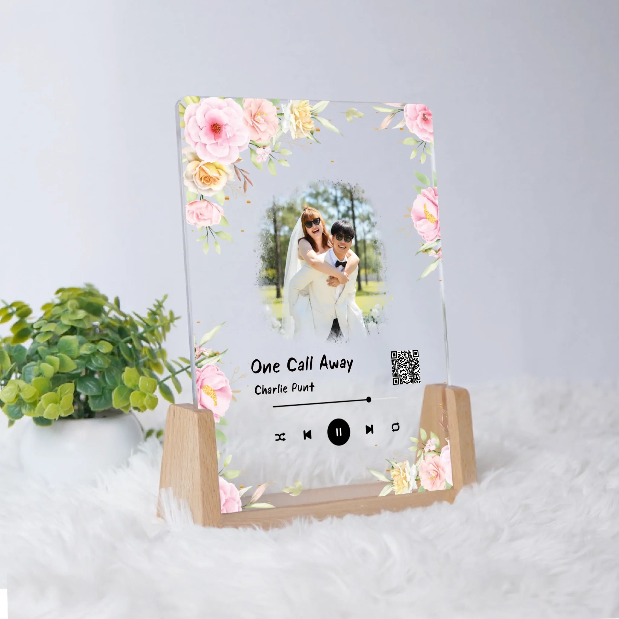 โคมไฟอะคริลิก พิมพ์ UV คุณภาพสูง พร้อมฐานตั้งและไฟ LED