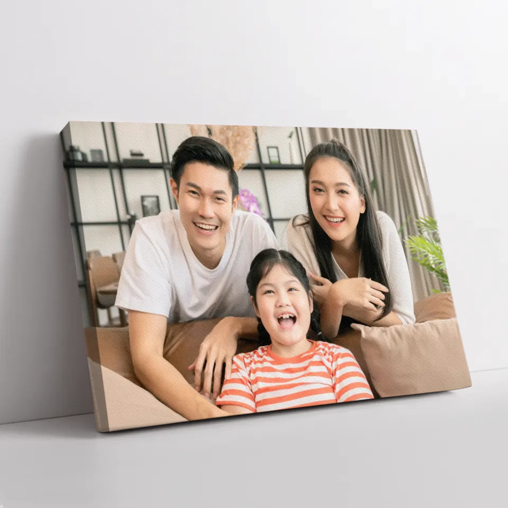 ภาพพิมพ์แคนวาส วางอยู่บนพื้นสีขาว