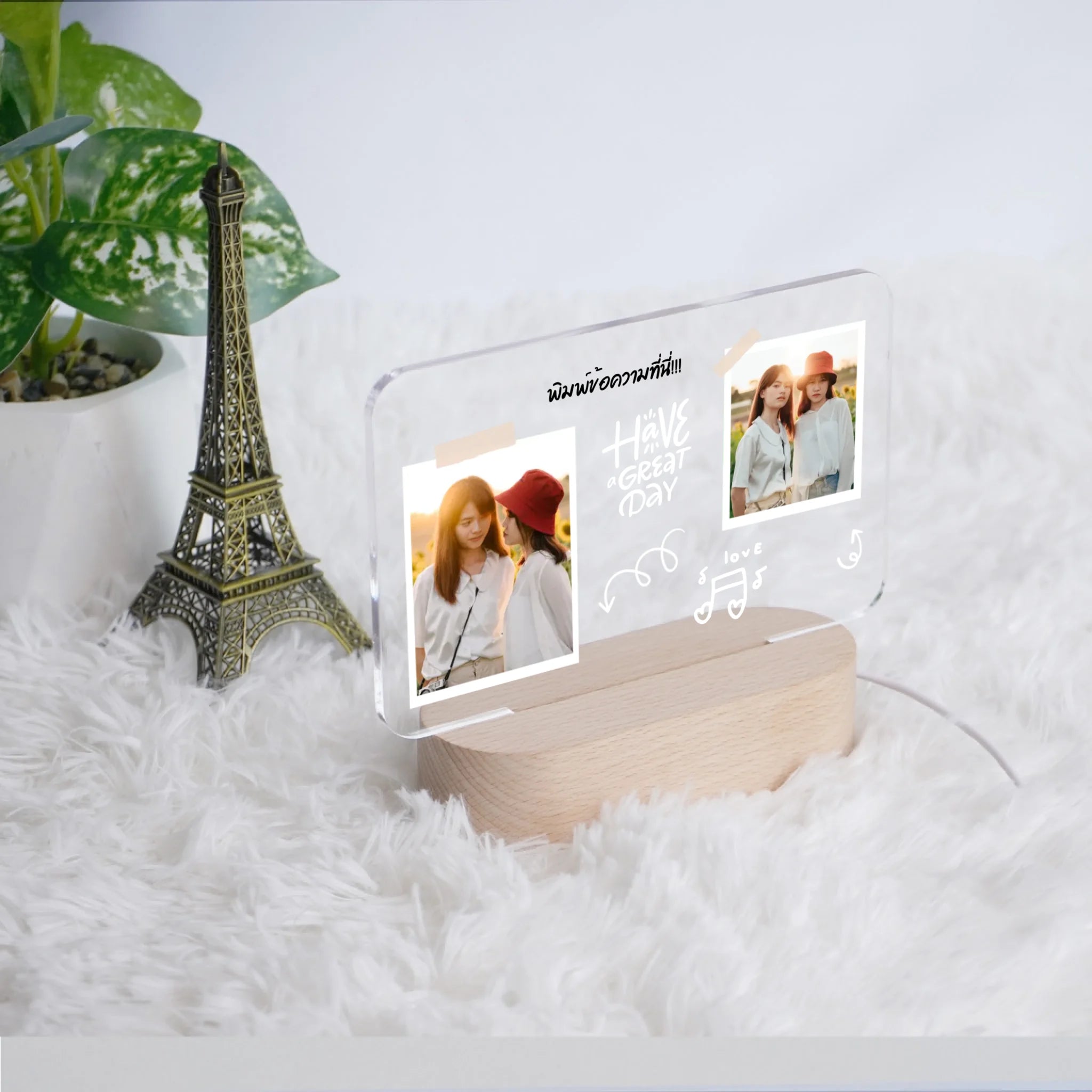 โคมไฟอะคริลิก พิมพ์ UV คุณภาพสูง พร้อมฐานตั้งและไฟ LED