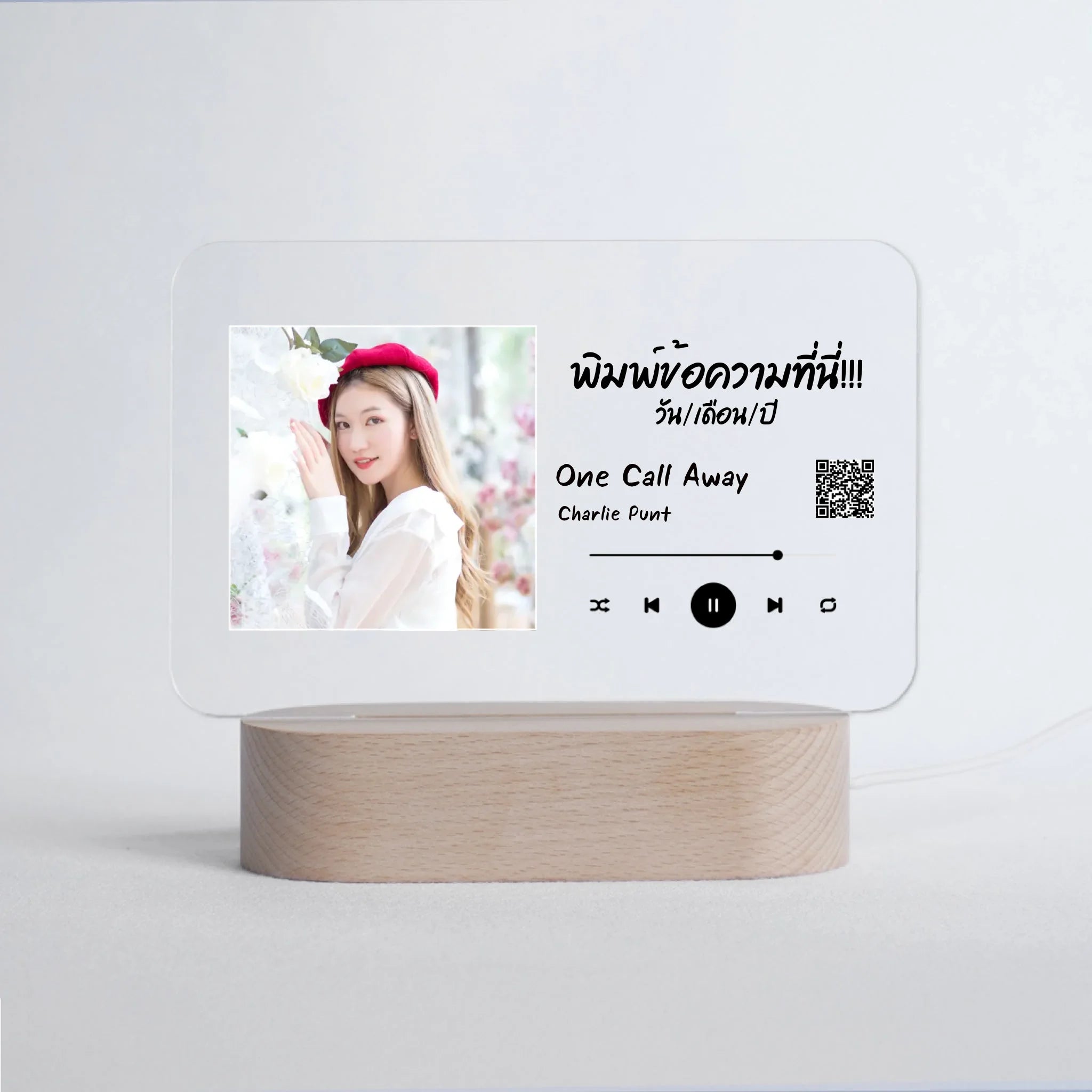 โคมไฟอะคริลิก พิมพ์ UV คุณภาพสูง พร้อมฐานตั้งและไฟ LED