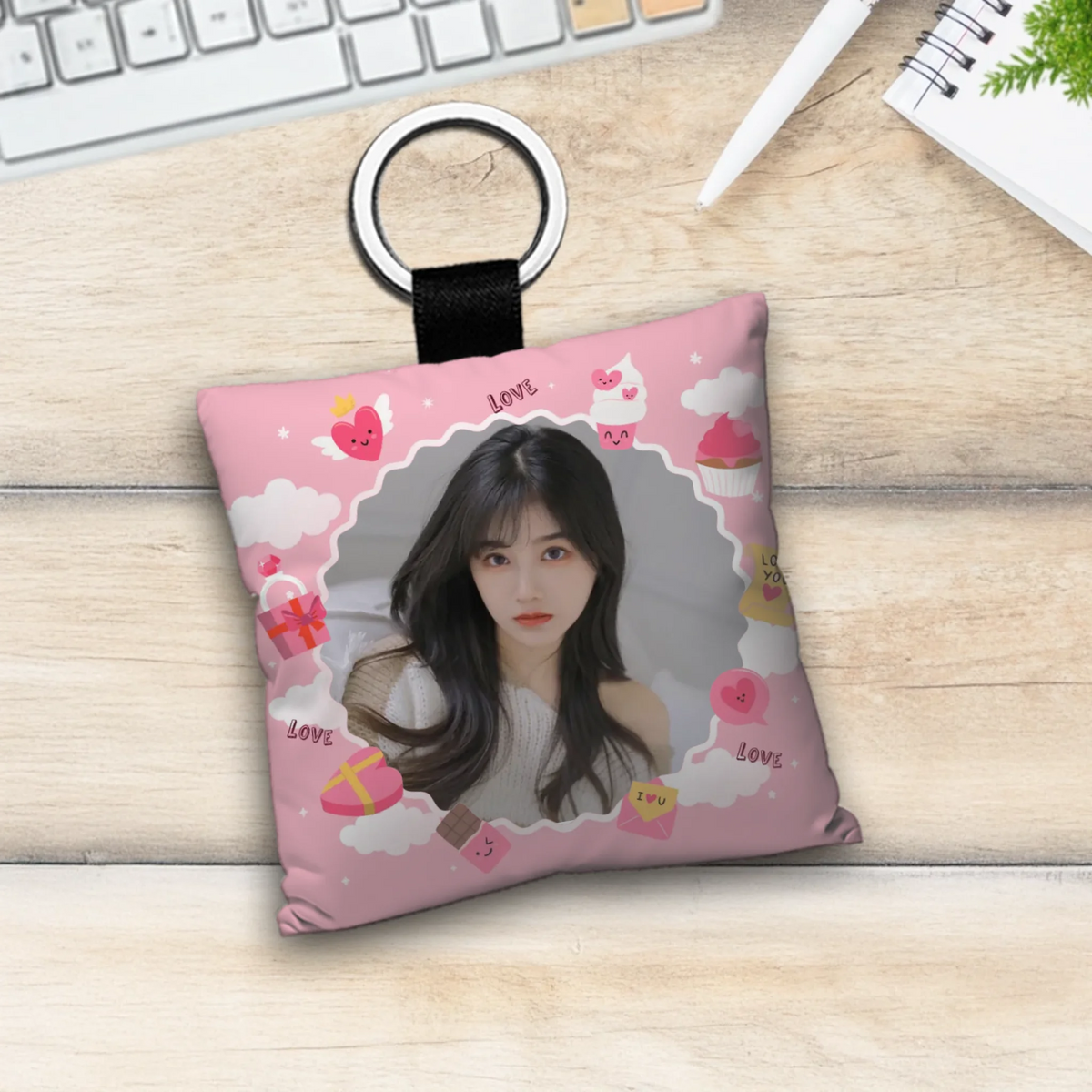 Minidoll Mockup 01