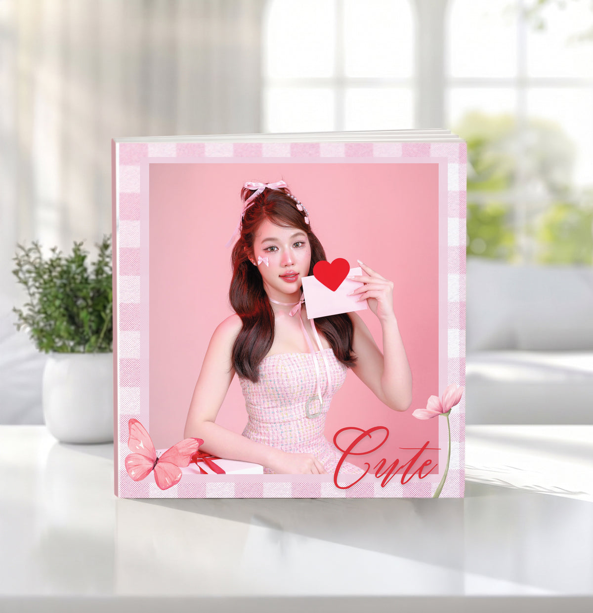 Instabook - Pink Collage